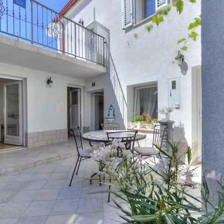 Casa Lanamaria Case de vacanță Novi Vinodolski