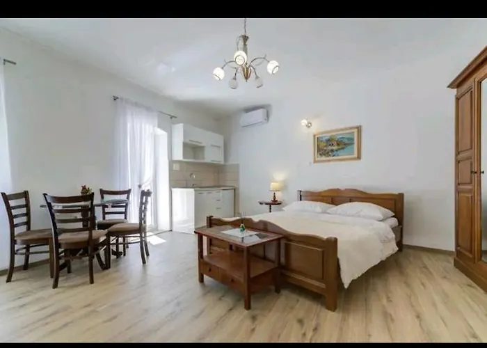 Casa Lanamaria Holiday home *